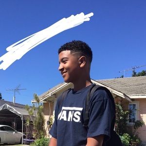 Meet your Posher, Eduardo